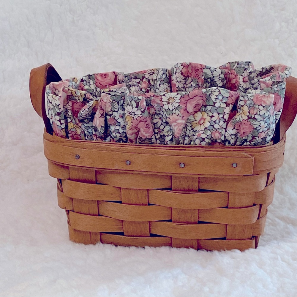Vintage Longaberger Basket with Liner EUC